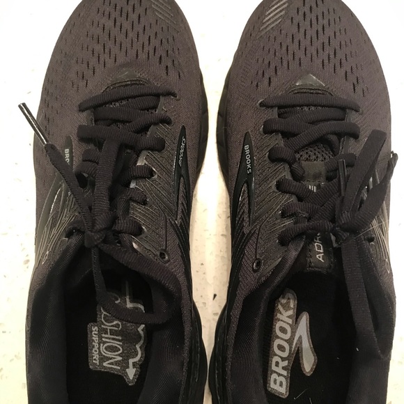 brooks adrenaline size 7.5